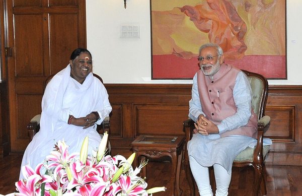 माता अमृतानंदमयी
